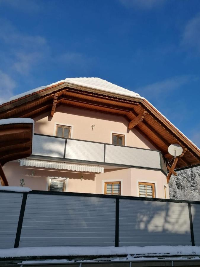 Ferienwohnung Familie Pichler Neumarkt in Steiermark Exterior photo